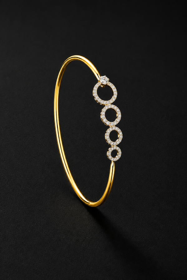 Diamond Bangle Bracelet — Graduated Circle Drop