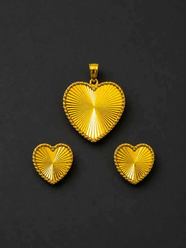 Gold Heart Pendant Set — Diamond-Cut Sunburst