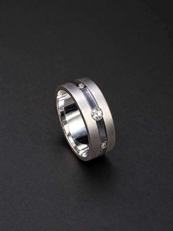 Men's Palladium Ring — Knurled Edge, Bezel Diamond